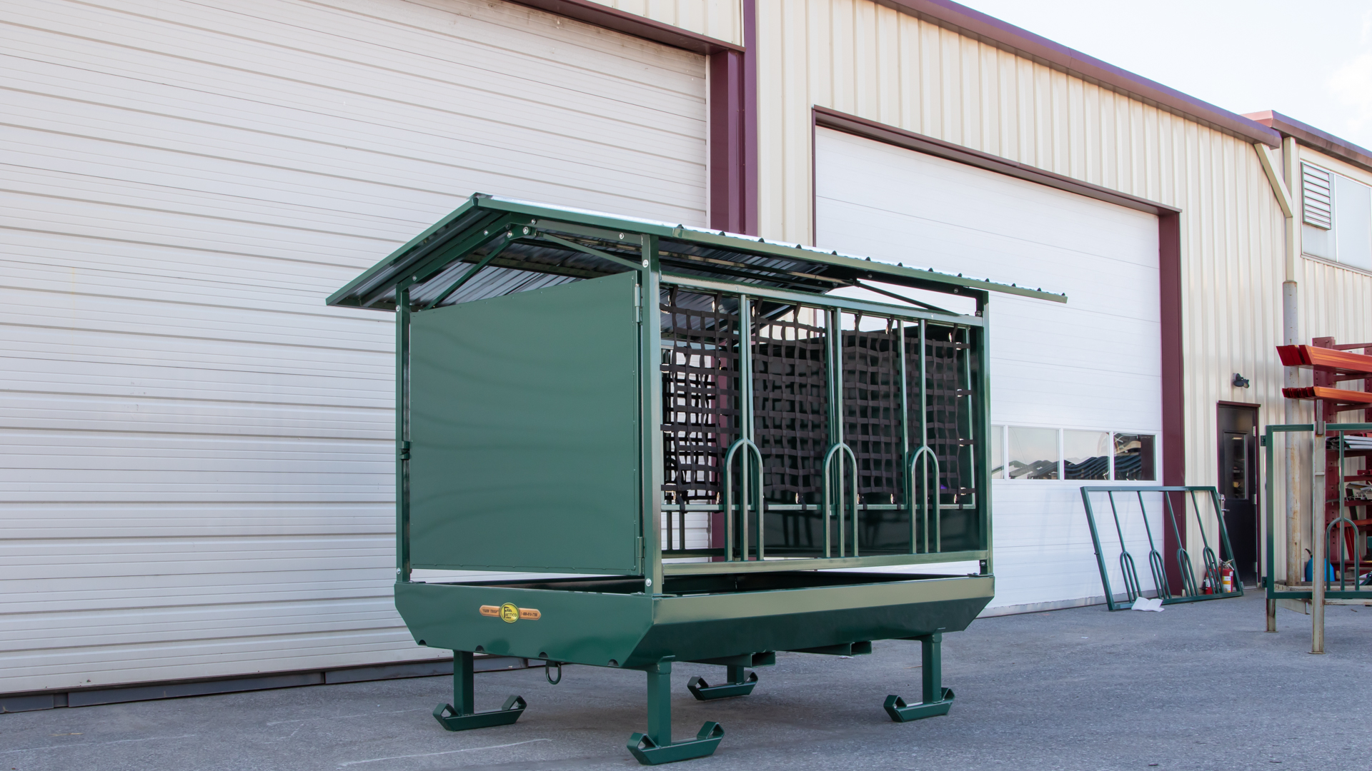 exterior of high quality slow feeder for best hay feeders for horses article